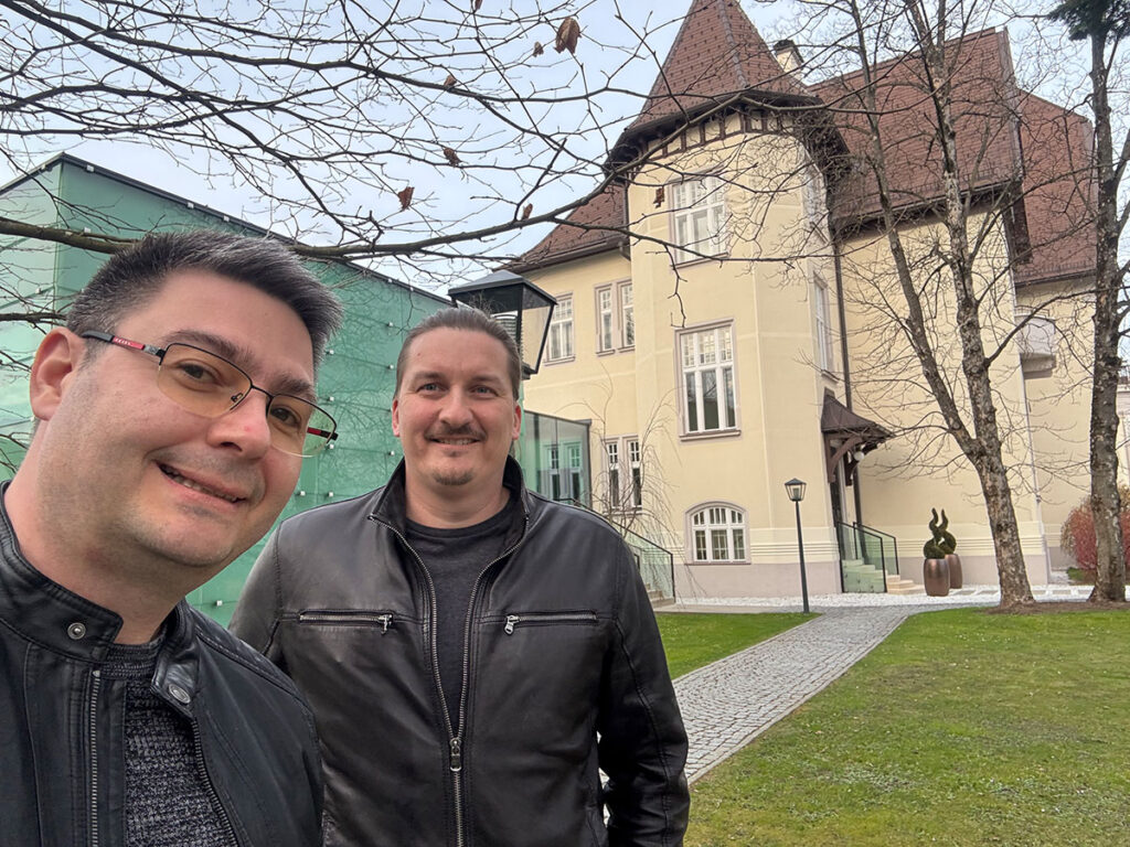 Sie suchen zuverlässige Webentwickler mit langjähriger Erfahrung in PHP und fundierter Expertise in WordPress? Dann sind Sie hier genau richtig. Seit über 25 Jahren unterstützen wir Unternehmen mit Entwicklung von individuellen Webanwendungen.