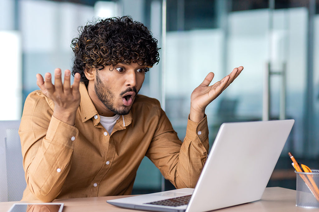 Du willst in deinem WooCommerce-Shop mehrere Bestellungen gleichzeitig markieren, um den Status zu ändern oder Lieferscheine zu drucken – aber die Checkboxen reagieren einfach nicht mehr? Das Anklicken sowie Massenbearbeitung funktioniert nicht mehr? Hier ist die Lösung!
